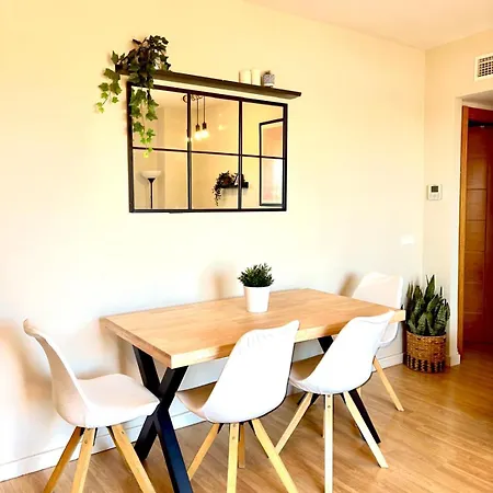 Atico Sea Views - 2 Bedrooms 베날마데나코스타